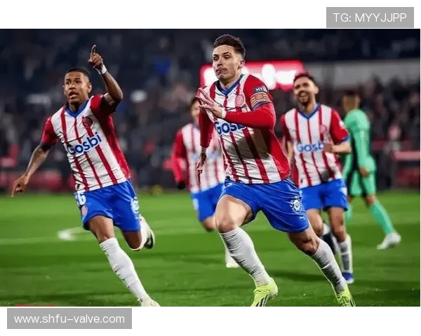 马竞中场全力支持 Griezmann 助球队争取关键比赛胜利