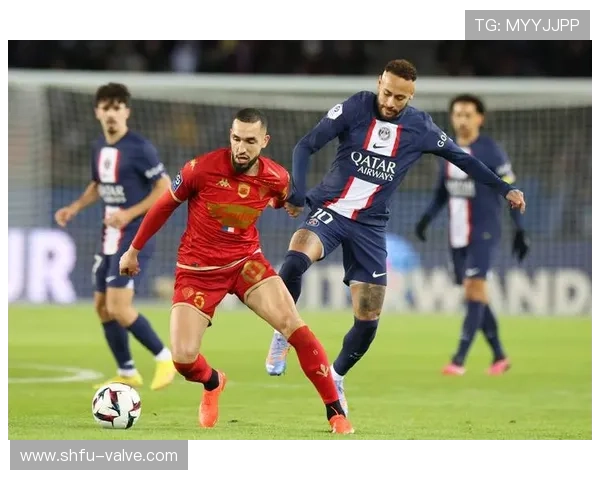 巴黎圣日耳曼防线稳定性存隐患，对赛季走势形成制约